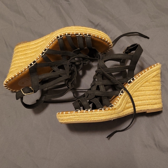 SO | Black Strappy Wedge Sandals - Picture 1 of 5